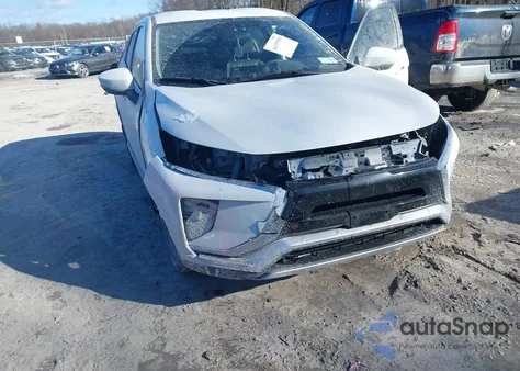 2018 Mitsubishi Eclipse Cross Se z USA, uszkodzony, nr VIN JA4AT5AAXJZ061993